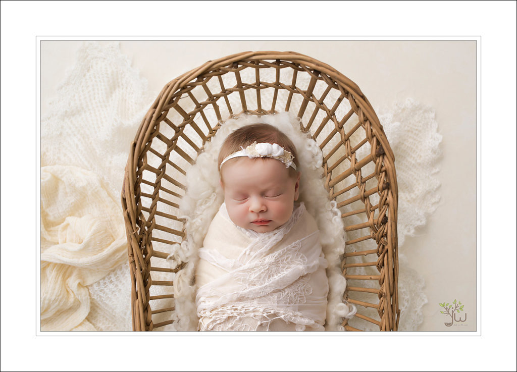 Best Puyallup newborn photography